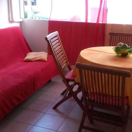 Appartement Sunburst Sainte-Anne Esterno foto