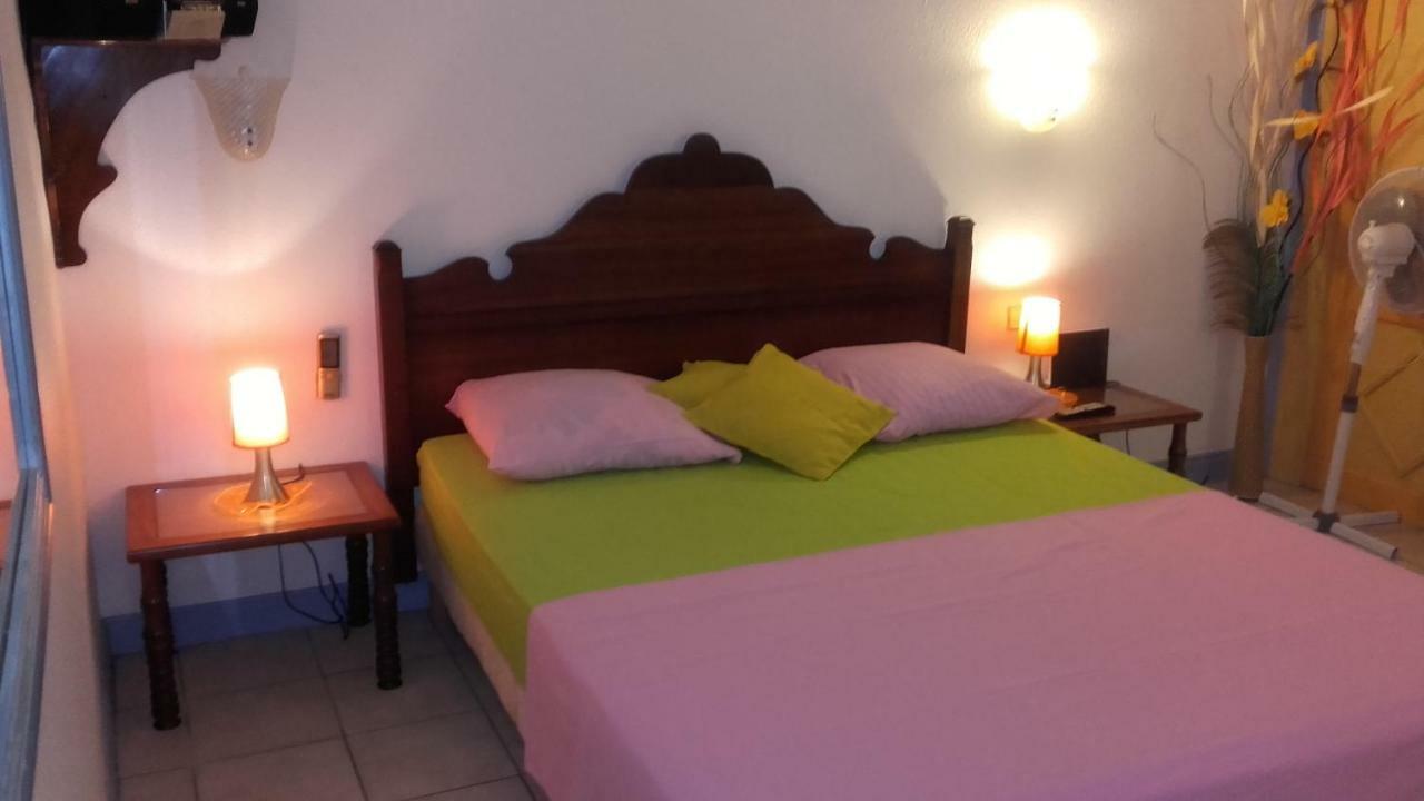 Appartement Sunburst Sainte-Anne Esterno foto